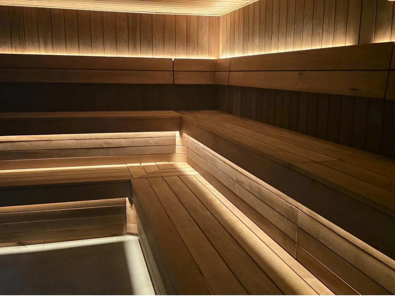 Inside the sauna at Pulse Club Putney